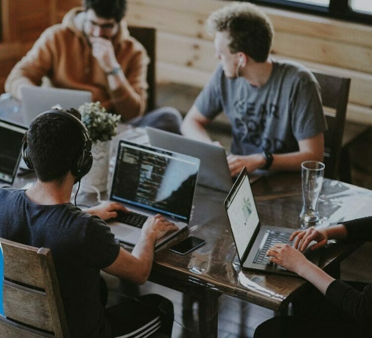 The future of analytics is decentralized - Coginiti